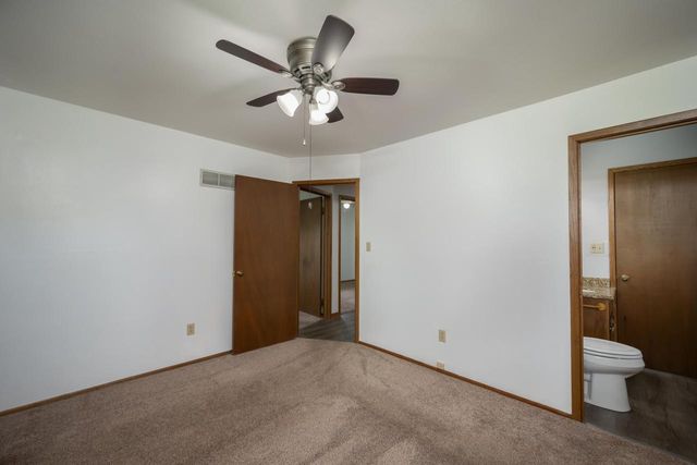 3812 Jodi PLACE, Franklin, WI 53132