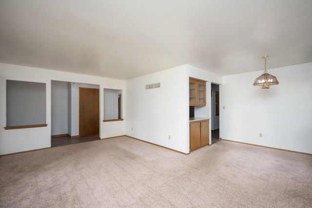 3812 Jodi PLACE, Franklin, WI 53132