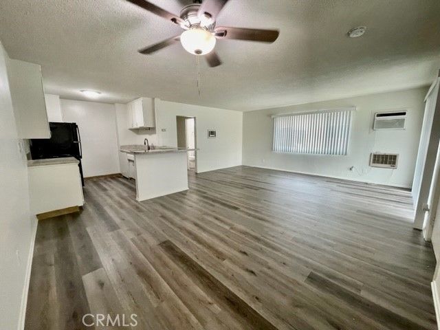 685 E Vista Chino 10, Palm Springs, CA 92262