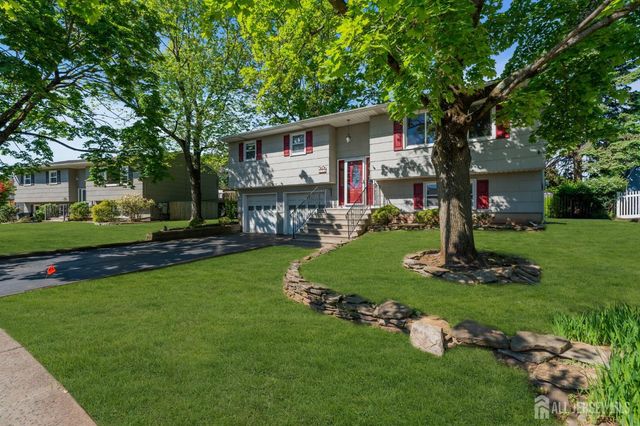 3 Wilton Avenue, Middlesex, NJ 08846