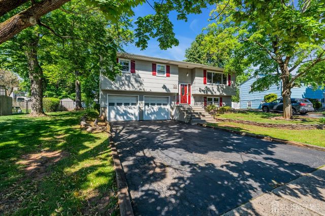 3 Wilton Avenue, Middlesex, NJ 08846