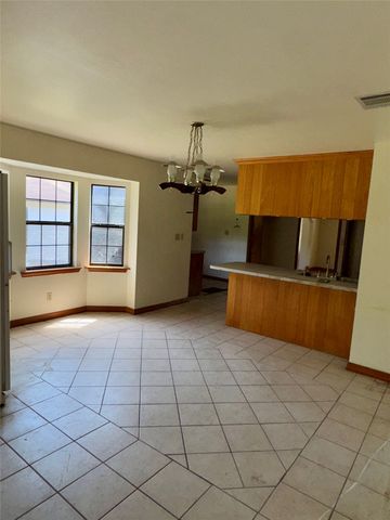 6829 Greenway Avenue, Shreveport, LA 71119