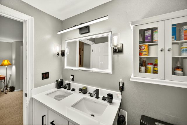 1550 Panoramic Loop, Grants Pass, OR 97527