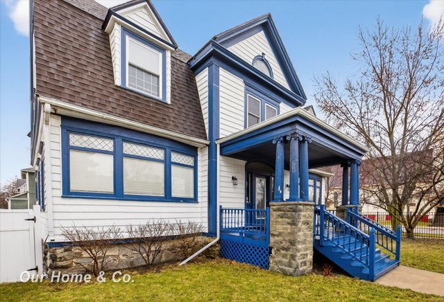 700 N Van Buren Street, Bay City, MI 48708
