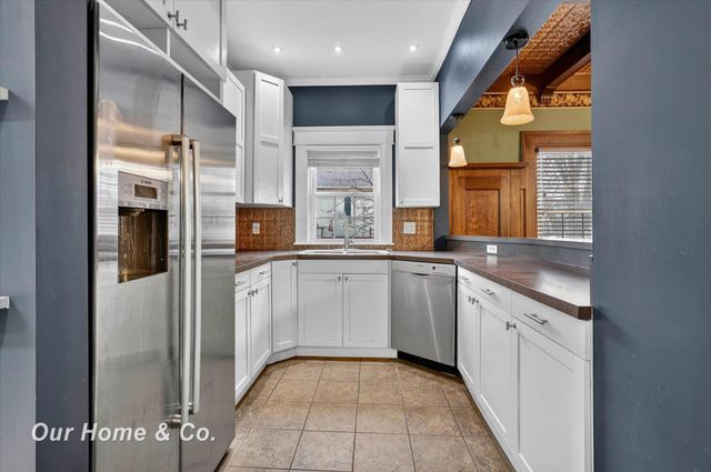 700 N Van Buren Street, Bay City, MI 48708