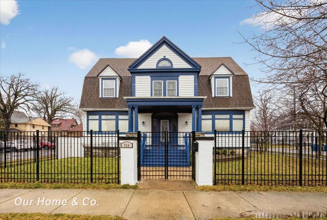 700 N Van Buren Street, Bay City, MI 48708