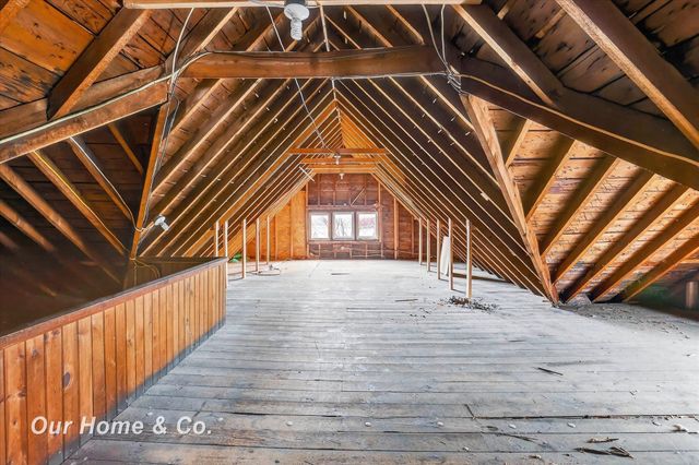700 N Van Buren Street, Bay City, MI 48708