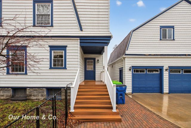 700 N Van Buren Street, Bay City, MI 48708