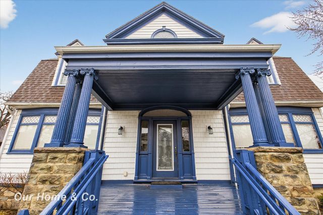 700 N Van Buren Street, Bay City, MI 48708