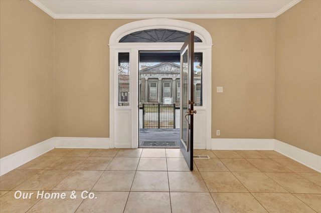 700 N Van Buren Street, Bay City, MI 48708
