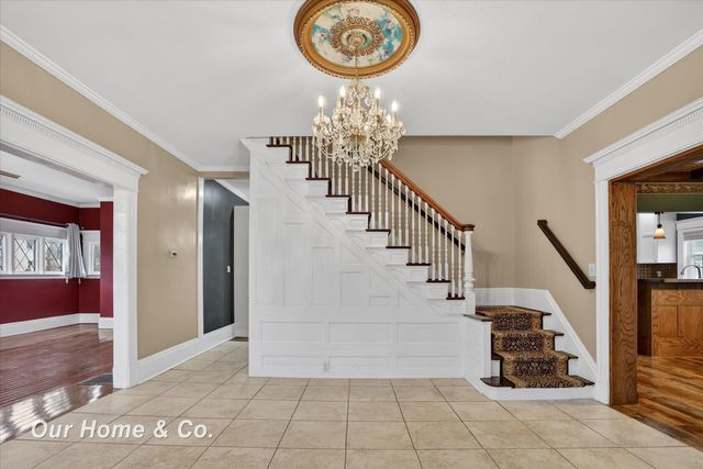 700 N Van Buren Street, Bay City, MI 48708