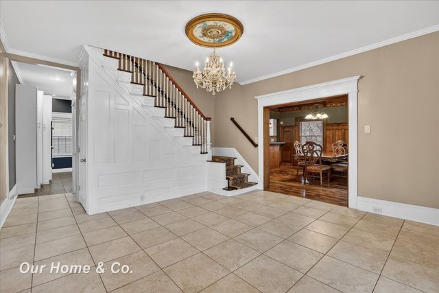 700 N Van Buren Street, Bay City, MI 48708