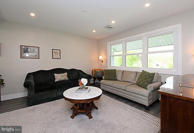 692 HAUSE AVE, Pottstown, PA 19464