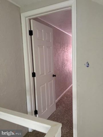 21 E PENNSYLVANIA AVE, York Haven, PA 17370