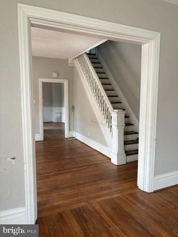 21 E PENNSYLVANIA AVE, York Haven, PA 17370