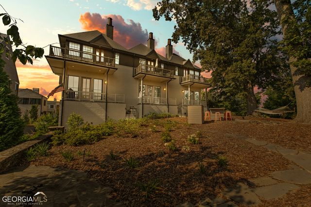 110 Glasgow Lane, Fayetteville, GA 30214