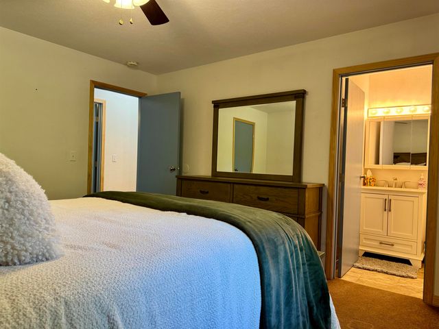 3911 ISMO DRIVE, North Pole, AK 99705