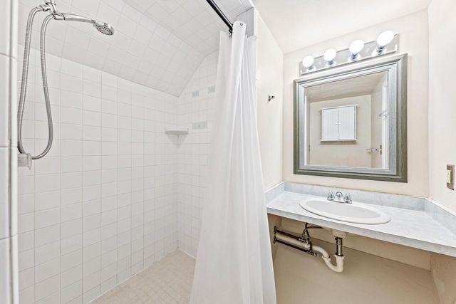 2320 N 68th STREET, Wauwatosa, WI 53213