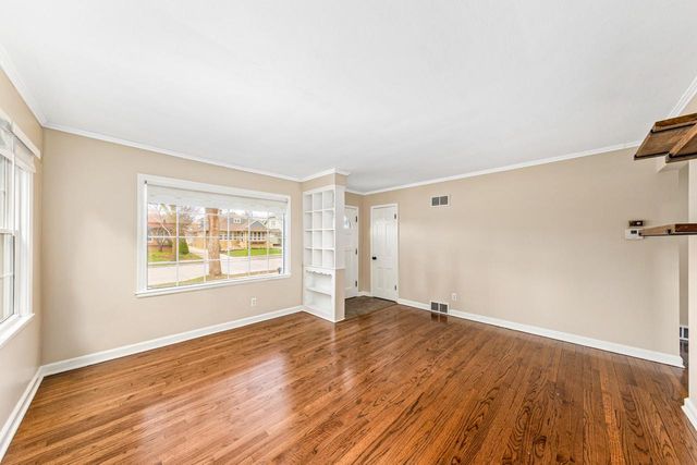 2320 N 68th STREET, Wauwatosa, WI 53213
