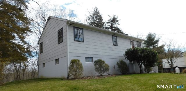 381 Bennetts Farm Road, Ridgefield, CT 06877