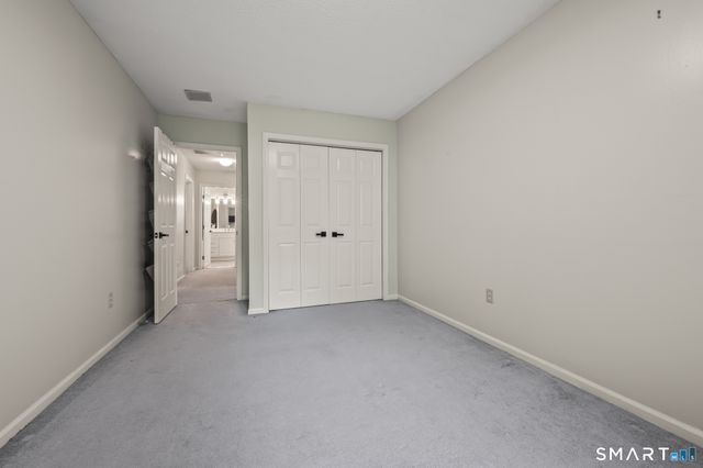 190 Tomlinson Avenue 5F, Plainville, CT 06062