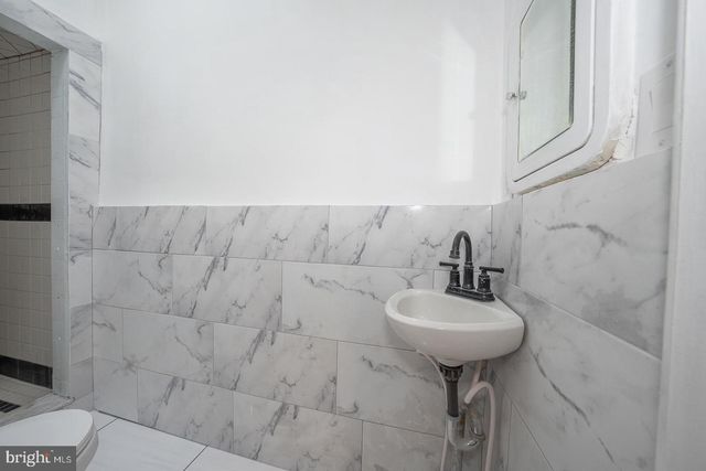 212 COPLEY RD, Upper Darby, PA 19082