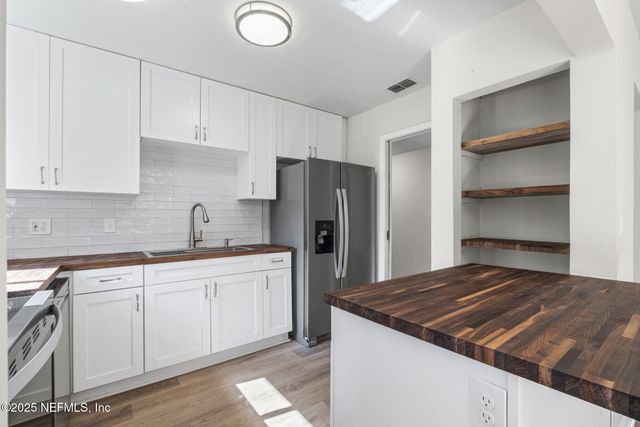 7333 ORTEGA HILLS Drive, Jacksonville, FL 32244