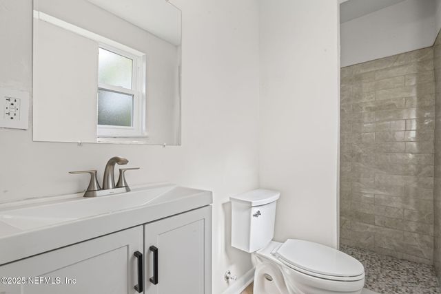 7333 ORTEGA HILLS Drive, Jacksonville, FL 32244