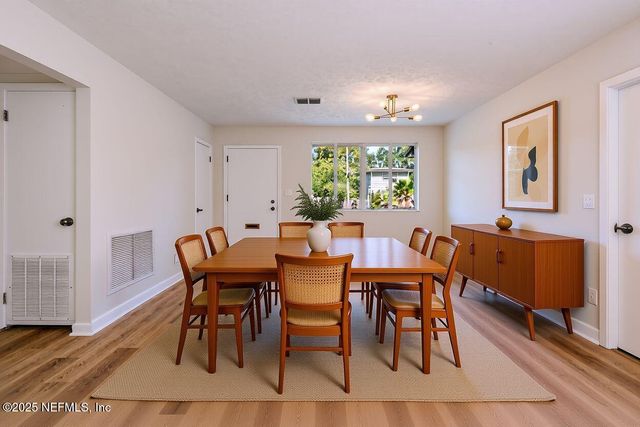 7333 ORTEGA HILLS Drive, Jacksonville, FL 32244