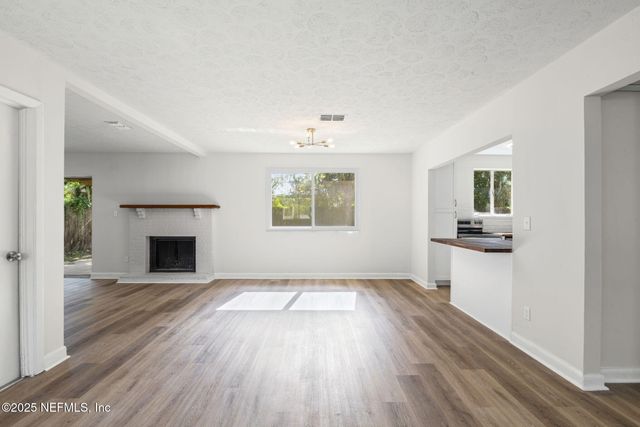 7333 ORTEGA HILLS Drive, Jacksonville, FL 32244