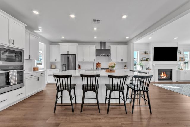 4983 Covered Wagon Cir, Folsom, CA 95630