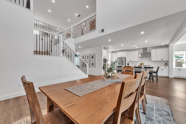 4983 Covered Wagon Cir, Folsom, CA 95630