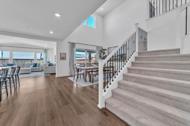 4983 Covered Wagon Cir, Folsom, CA 95630