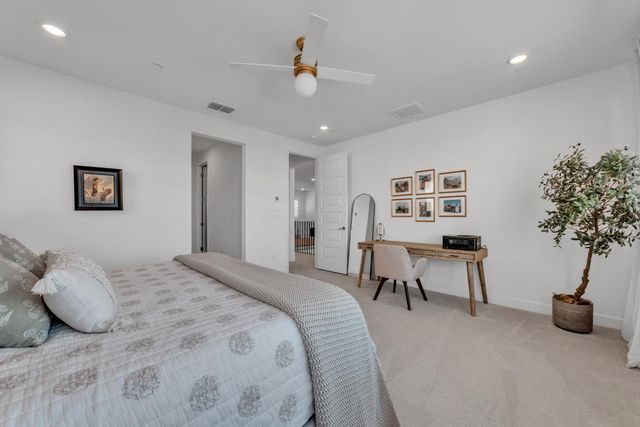 4983 Covered Wagon Cir, Folsom, CA 95630