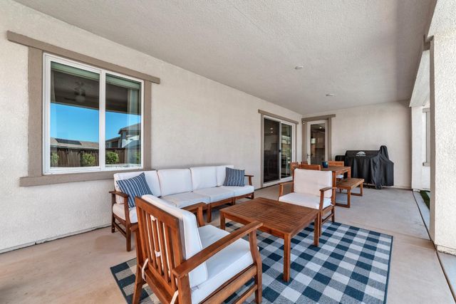 4983 Covered Wagon Cir, Folsom, CA 95630