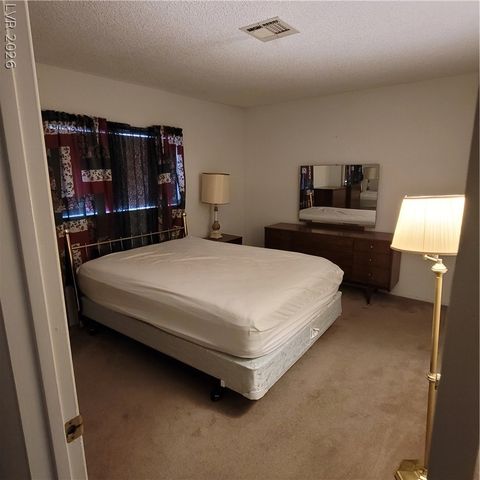 1841 Runningbear Drive, Las Vegas, NV 89108