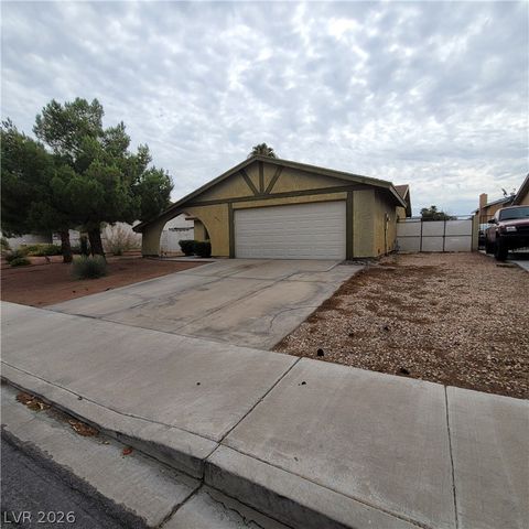 1841 Runningbear Drive, Las Vegas, NV 89108
