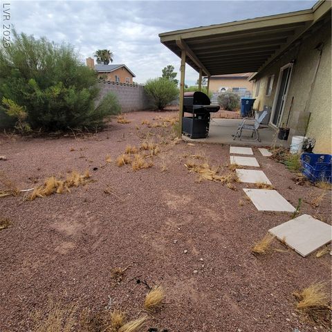 1841 Runningbear Drive, Las Vegas, NV 89108