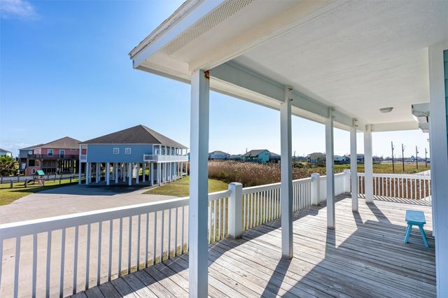 4401 Ranger Drive, Port Bolivar, TX 77650