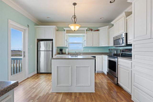 4401 Ranger Drive, Port Bolivar, TX 77650