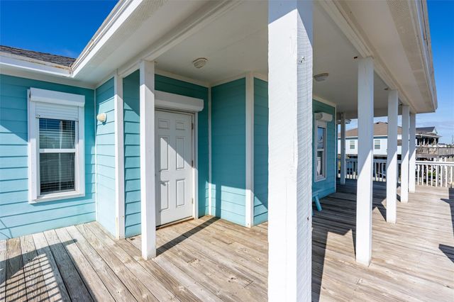 4401 Ranger Drive, Port Bolivar, TX 77650