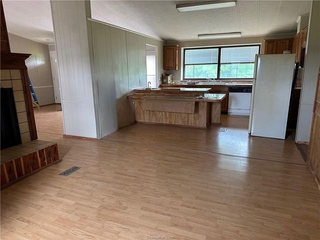 3305 Luza Lane, Bryan, TX 77807