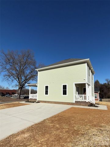 449 Cabarrus Avenue W 3, Concord, NC 28027