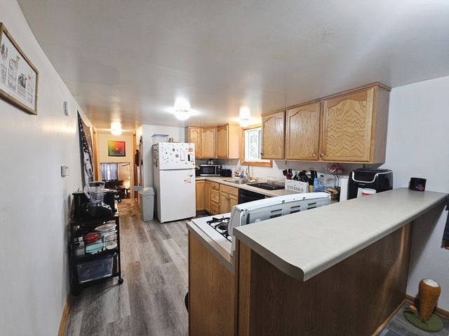 1216 S Ottawa Avenue, Dixon, IL 61021