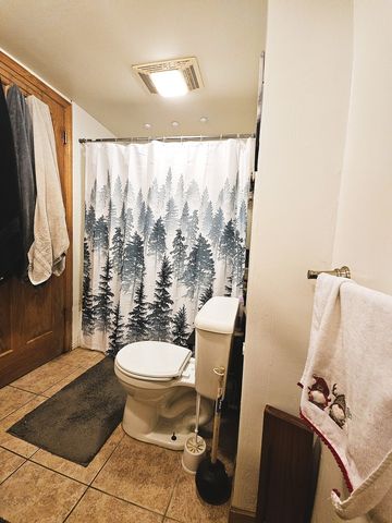 1216 S Ottawa Avenue, Dixon, IL 61021