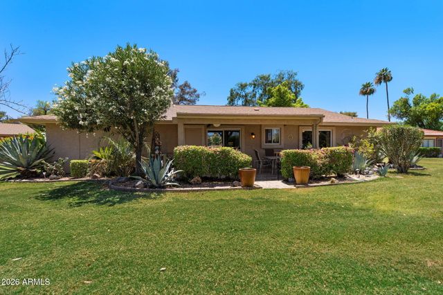 561 LEISURE WORLD --, Mesa, AZ 85206