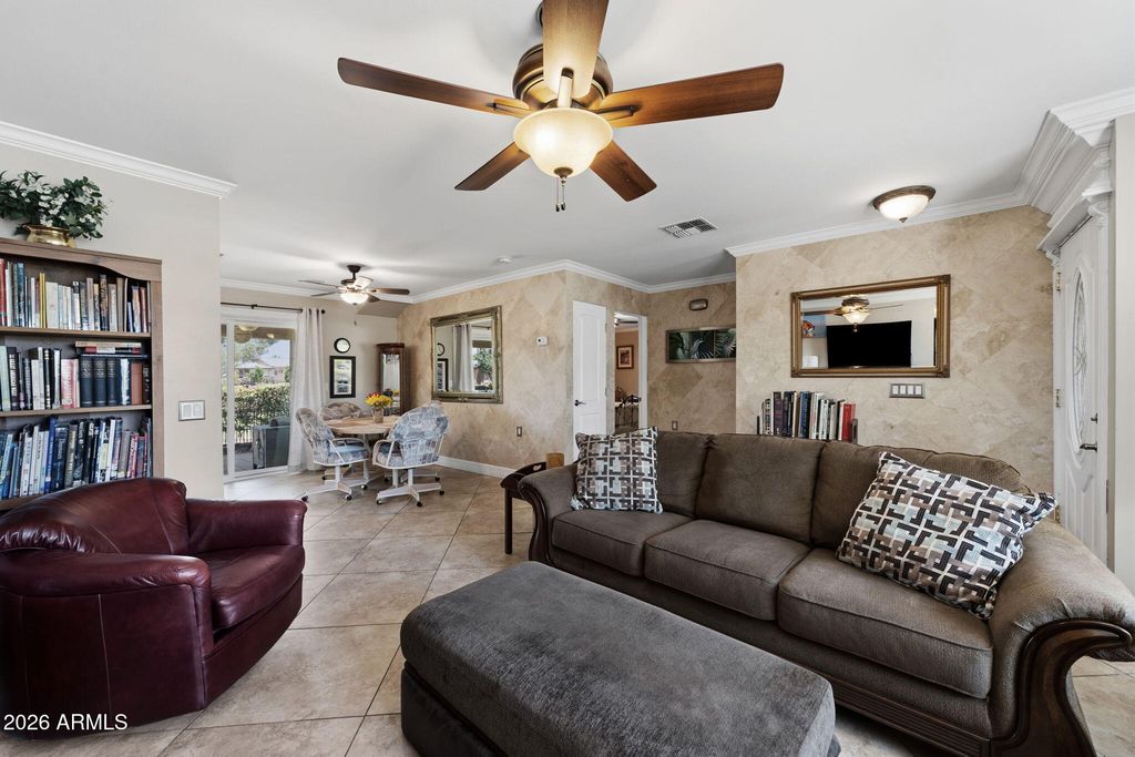 561 LEISURE WORLD --, Mesa, AZ 85206 — photo 5