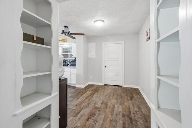 3601 Primrose Avenue, Fort Worth, TX 76111