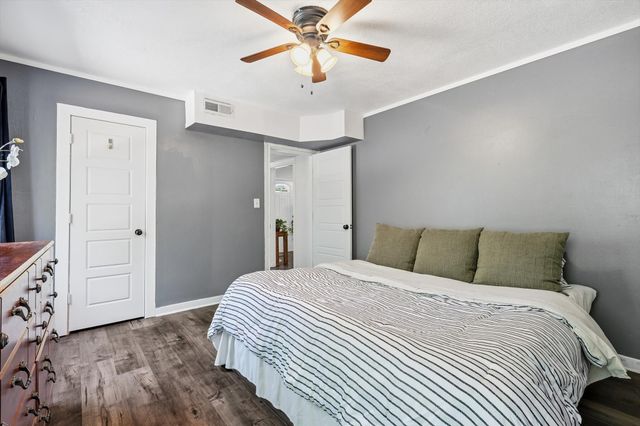 3601 Primrose Avenue, Fort Worth, TX 76111