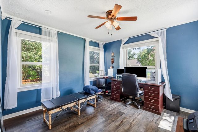 3601 Primrose Avenue, Fort Worth, TX 76111